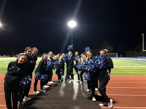 Cheerleader tunnel